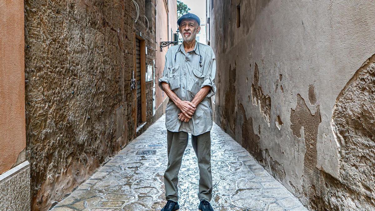 Cildo Meireles, artista: «La insularidad es un fenómeno atractivo para el turismo y la destrucción de los ecosistemas»